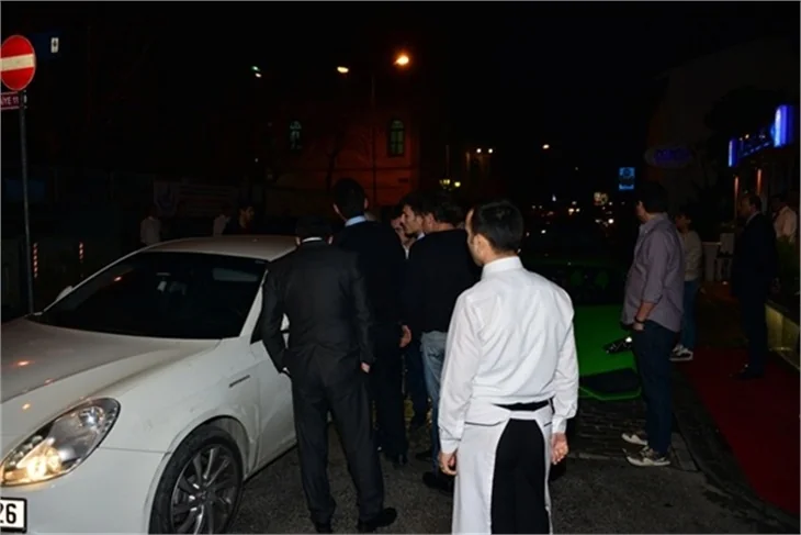 Asena Erkin'den milyonluk kaza!