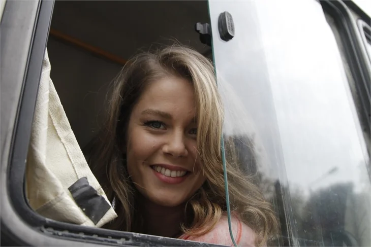 Burcu Biricik'in iki yüzü!