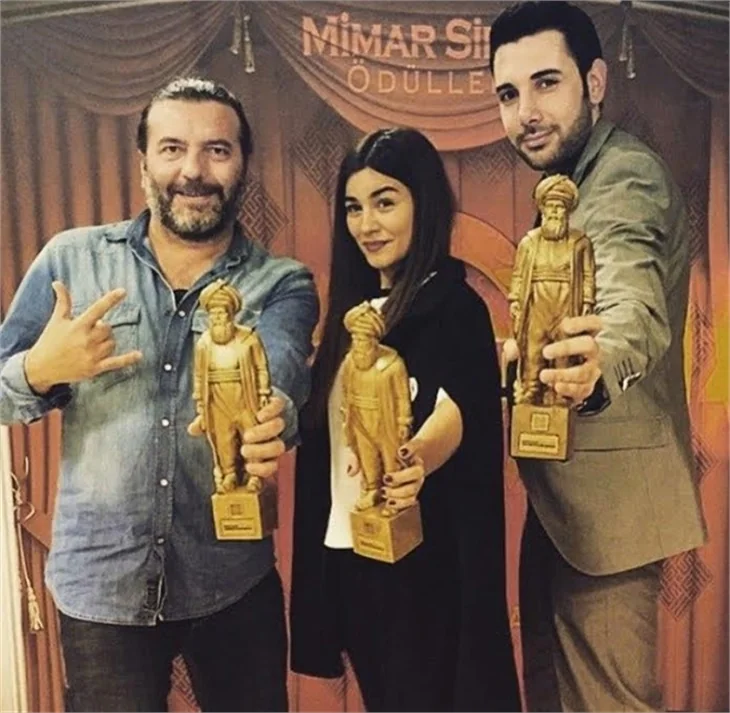 “Beni Böyle Sev” 2015'e ödülle başladı!