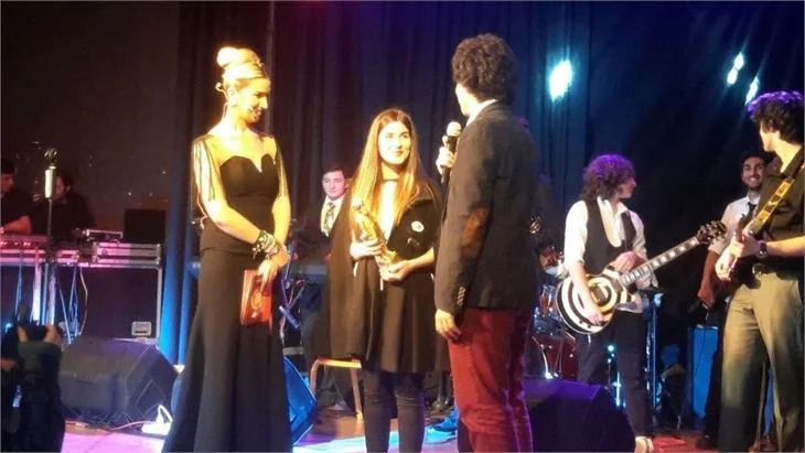 “Beni Böyle Sev” 2015'e ödülle başladı!