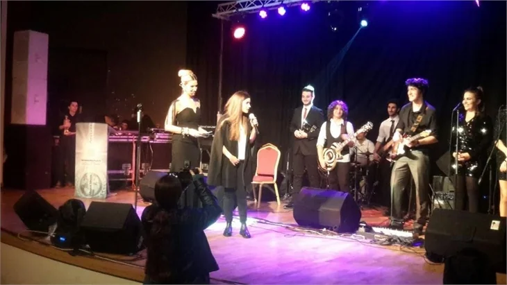 “Beni Böyle Sev” 2015'e ödülle başladı!