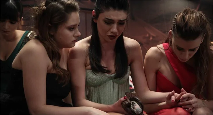 "Medcezir"de gergin bekleyiş!