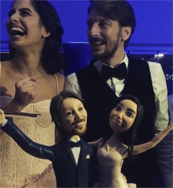 Engin Hepileri ile Beyza Şekerci nişanlandı!