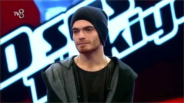 O Ses Türkiye'nin yıldızı Elnur Hüseynov'un sırrı ortaya çıktı!