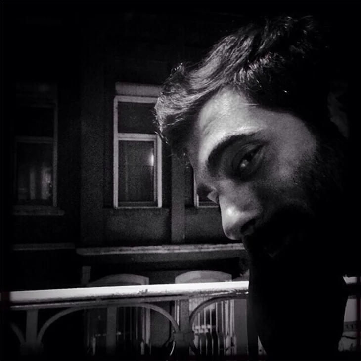 Poyraz Karayel'in setinde neler oluyor?