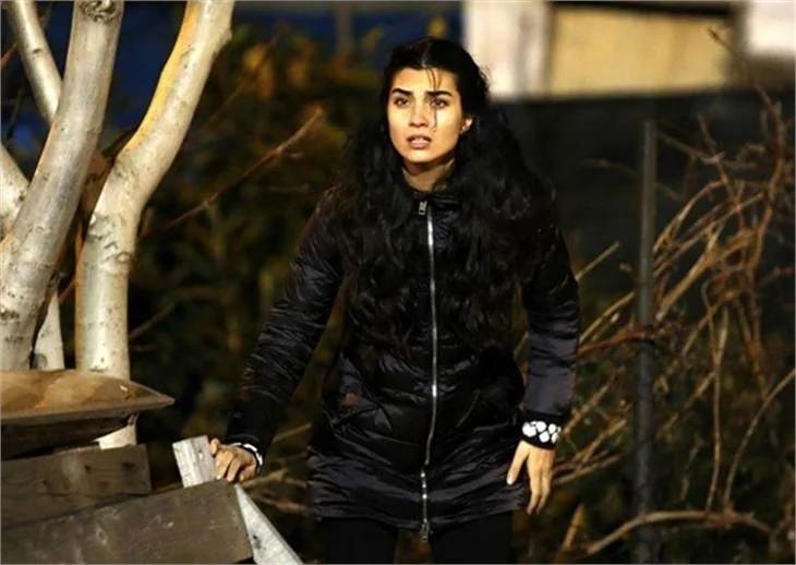 "Kara Para Aşk"ta Elif İpek'i kıskanınca...