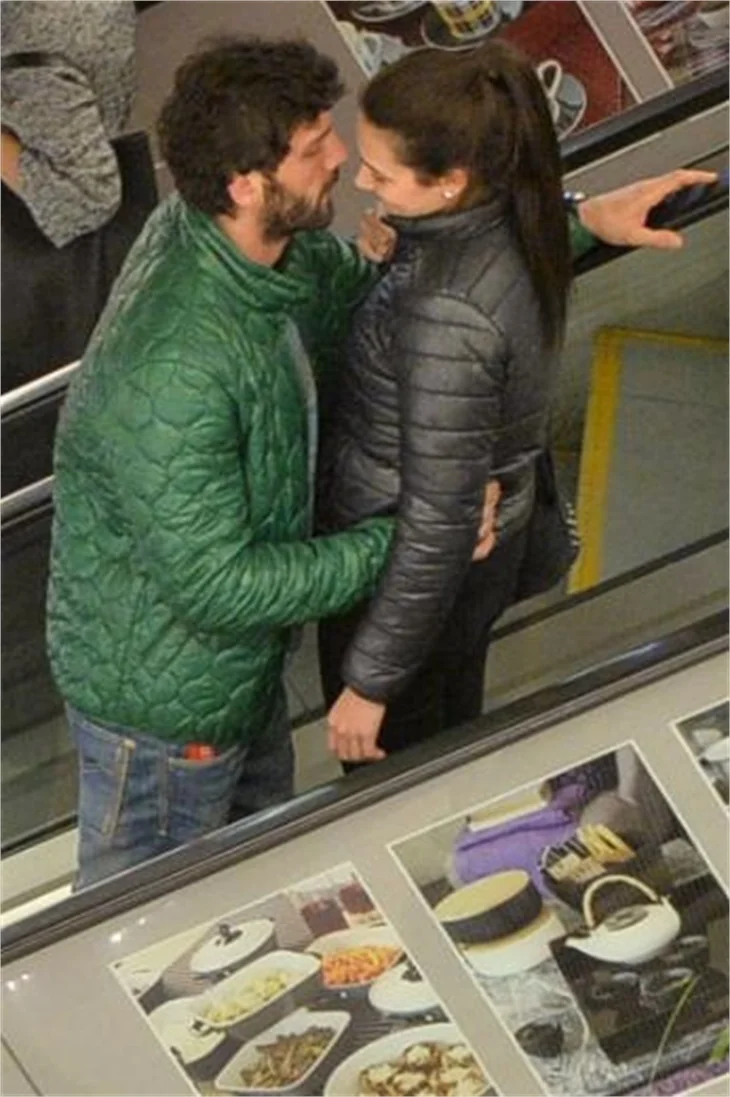 Can Nergis sevgilisiyle aşka geldi!