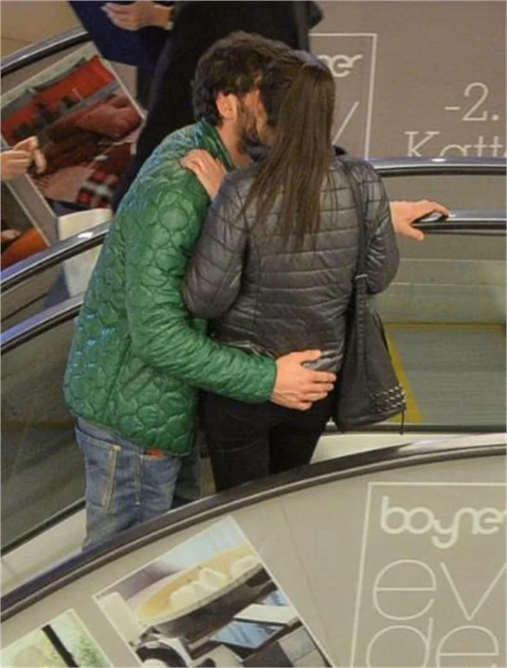 Can Nergis sevgilisiyle aşka geldi!