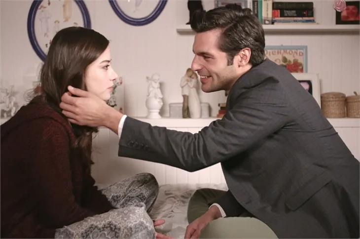 Kiraz Mevsimi’nde Ayaz ve Öykü’nün sürpriz nişanı