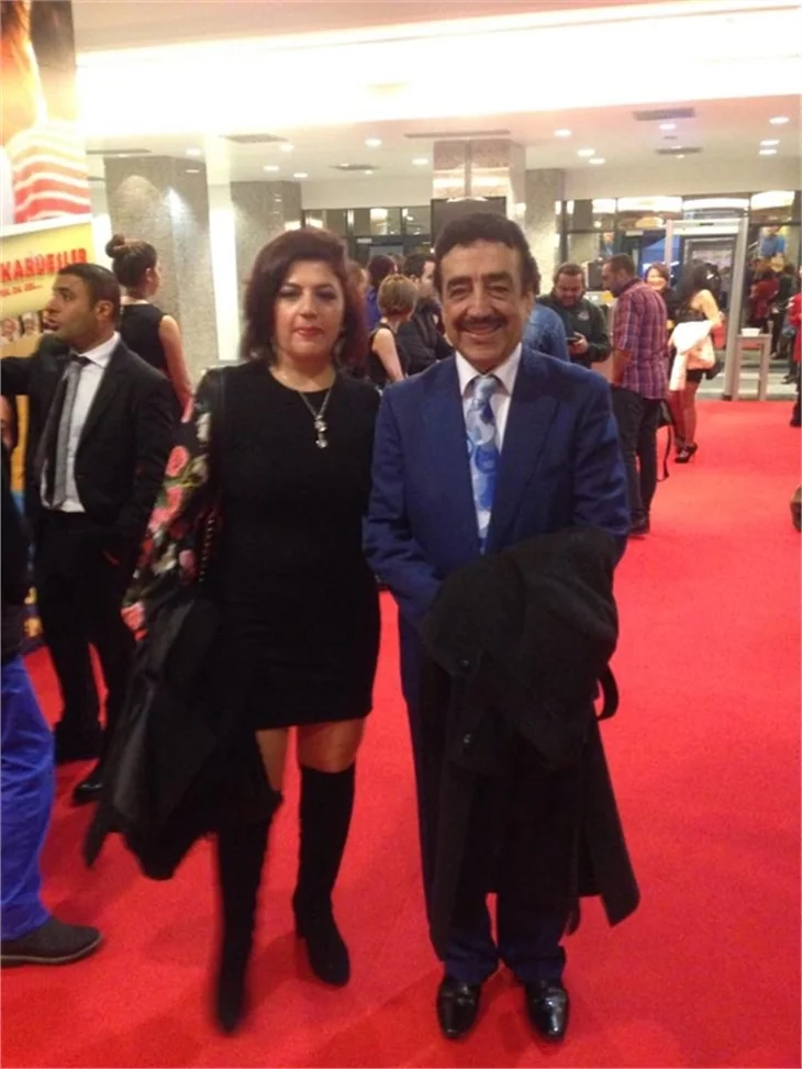 "Yapışık Kardeşler"den muhteşem gala!