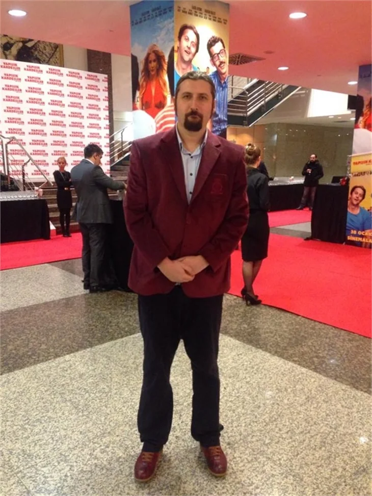 "Yapışık Kardeşler"den muhteşem gala!