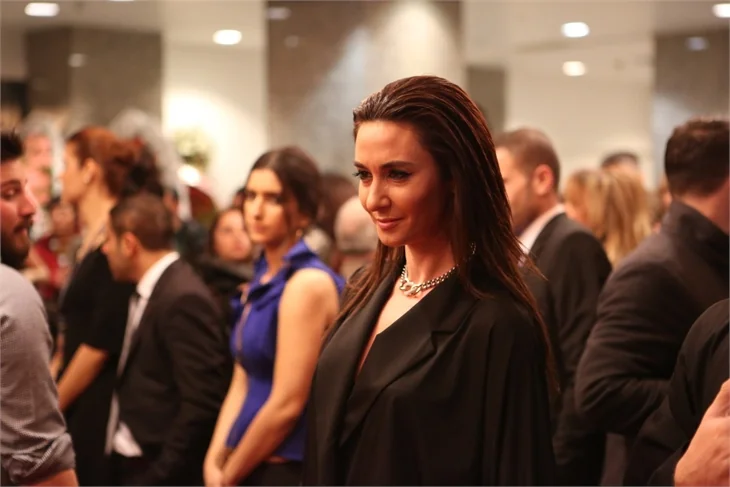 "Yapışık Kardeşler"den muhteşem gala!