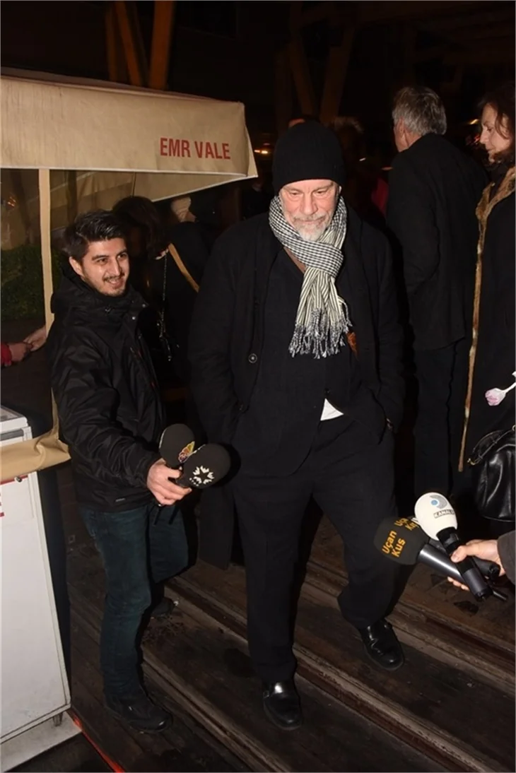 Belçim Bilgin-John Malkovich buluşması!