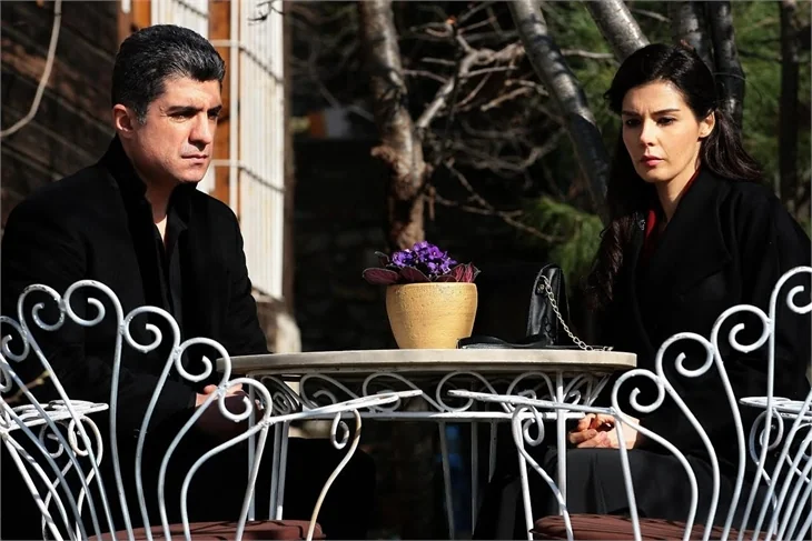 Elif-Kahraman aşkı başlıyor mu?
