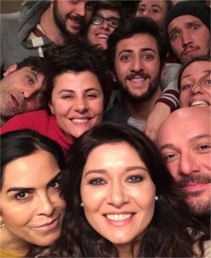 Paramparça'nın setinde neler oluyor?