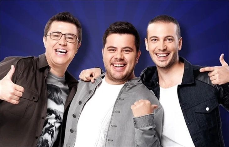 3 Adam'da büyük sürpriz!