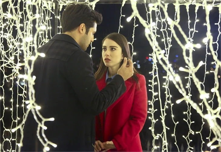 Kiraz Mevsimi'nde 'Ayaz' romantizmi!