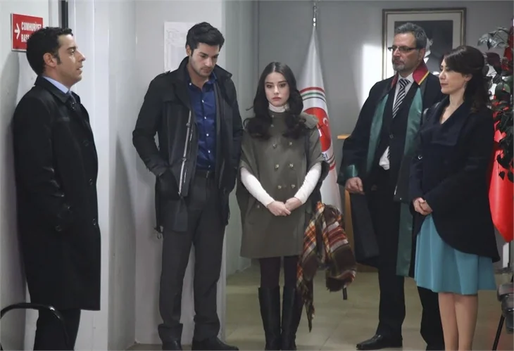 Kiraz Mevsimi'nde 'Ayaz' romantizmi!