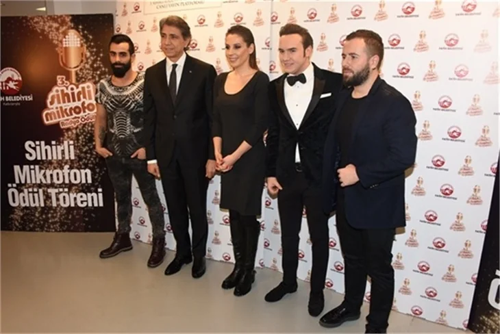 3’üncü Sihirli Mikrofon Ödülleri sahiplerini buldu!