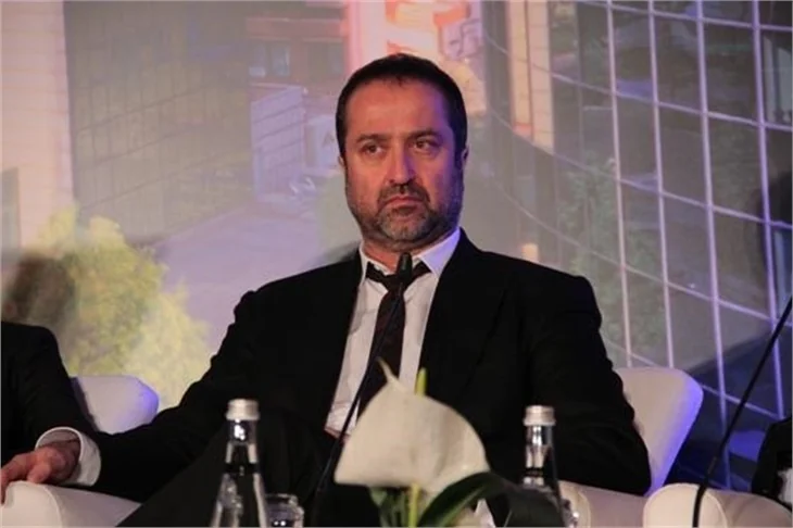 Nazlı Çelik ve Serdar Bilgili'den jet nikah!