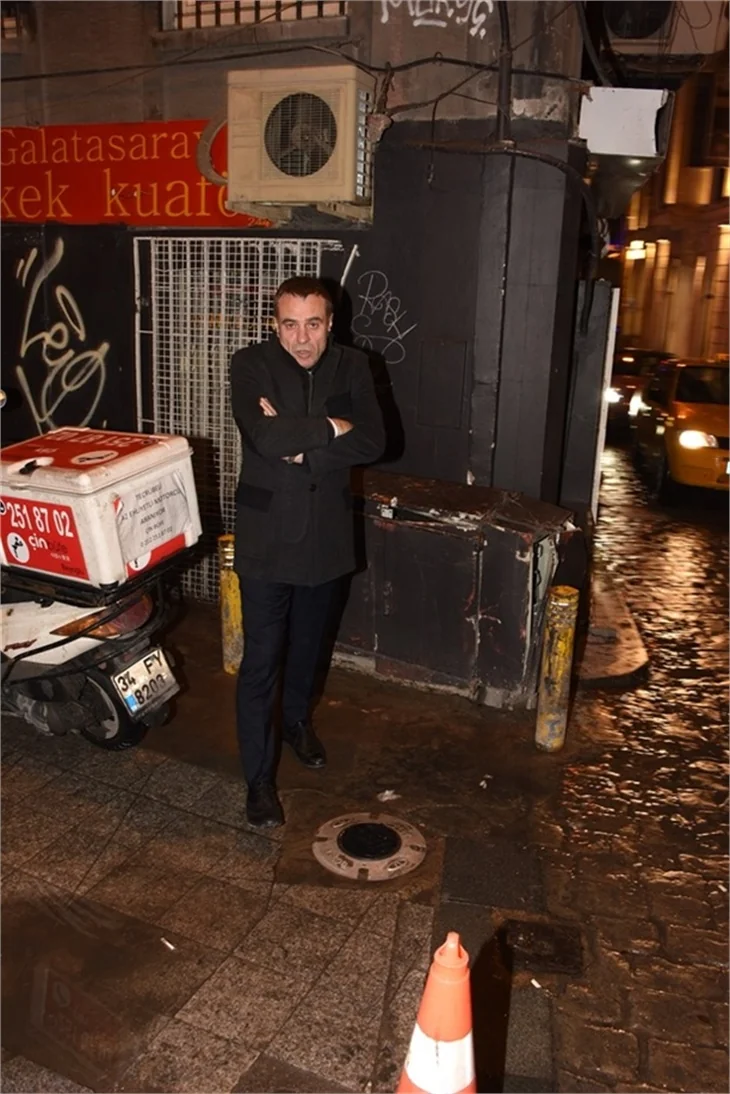 Ersun Yanal'ın 'otel' kaçamağı!