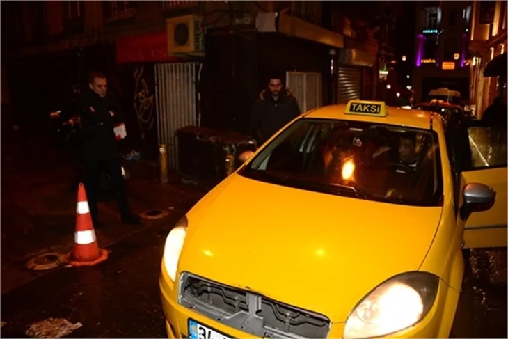 Ersun Yanal'ın 'otel' kaçamağı!