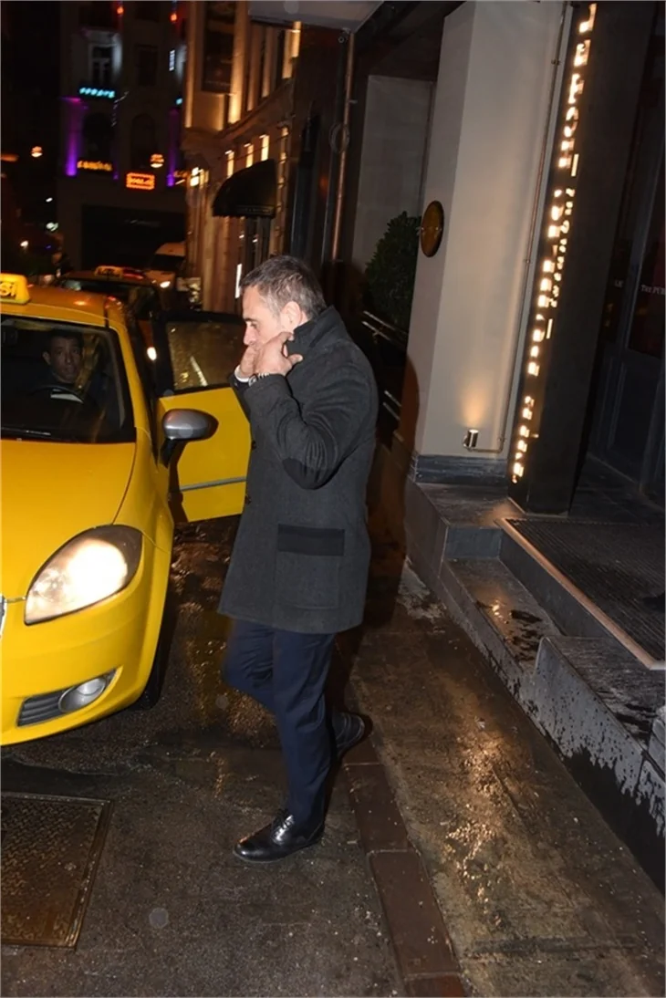 Ersun Yanal'ın 'otel' kaçamağı!