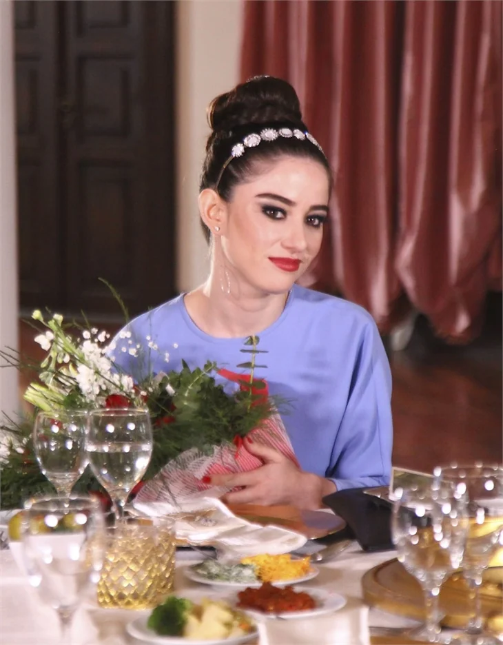 Kiraz Mevsimi'nde Öykü gelinlik giydi ama...