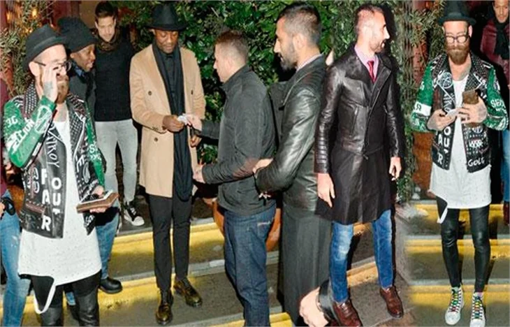 Fenerbahçelilerin renkli modası!