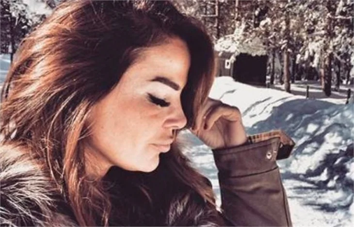 Özlem Yıldız'ın kar tatili!