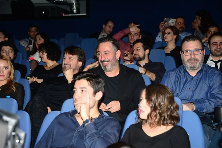'8 Saniye' filminin galasına ünlüler akın etti!