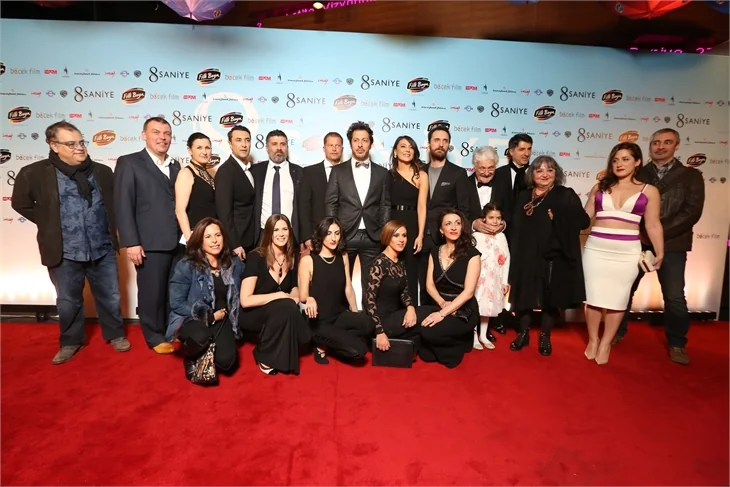 '8 Saniye' filminin galasına ünlüler akın etti!
