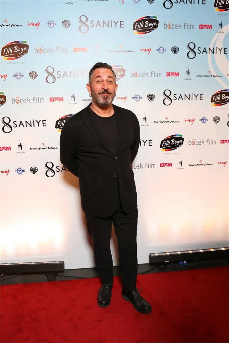 '8 Saniye' filminin galasına ünlüler akın etti!