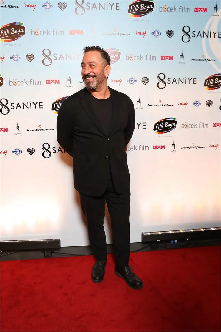 '8 Saniye' filminin galasına ünlüler akın etti!