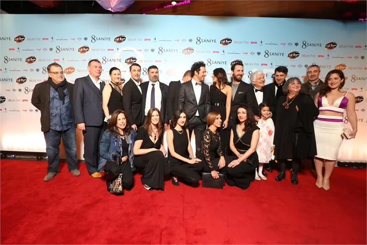 '8 Saniye' filminin galasına ünlüler akın etti!