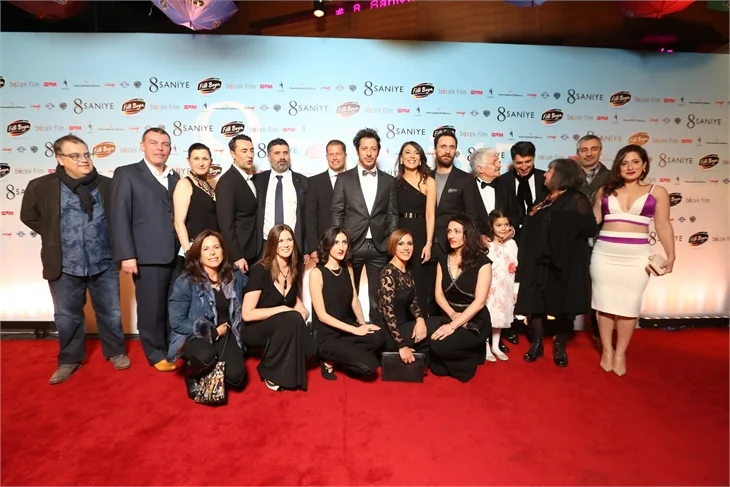 '8 Saniye' filminin galasına ünlüler akın etti!