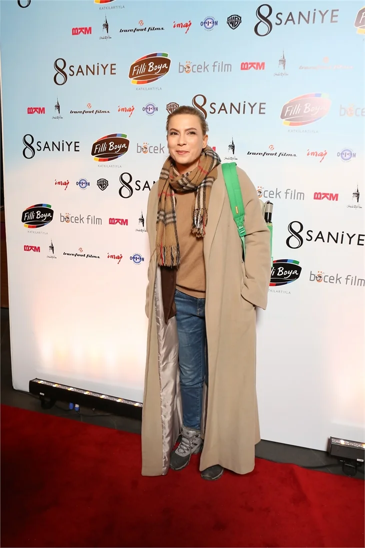 '8 Saniye' filminin galasına ünlüler akın etti!