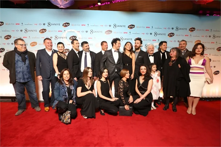 '8 Saniye' filminin galasına ünlüler akın etti!