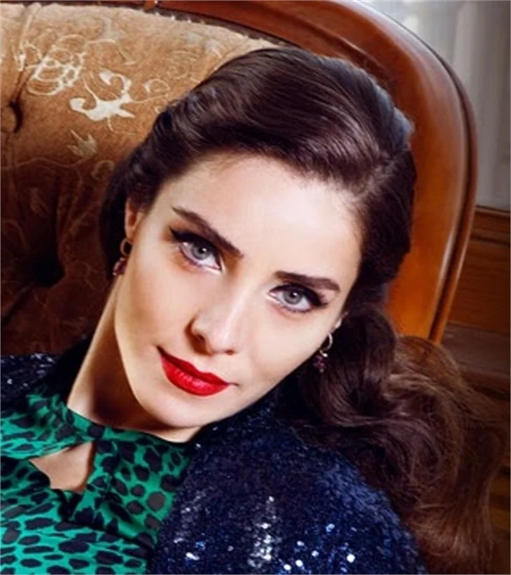 Nur Fettahoğlu ve Wilma Elles Filinta dizisinde!