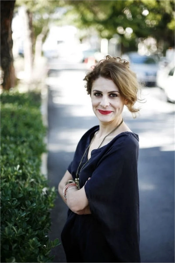 Paramparça'nın güzel oyuncusu Ebru Özkan!
