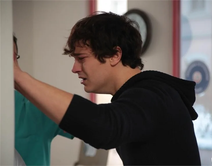Medcezir'de Yaman: Abimi ben vurdum!