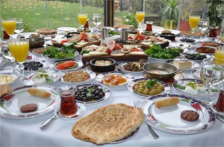 Ramazan Bingöl'de enfes tatlar