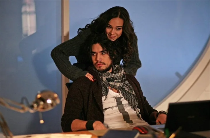 "Hazal ve Aras yeni ZeyKer olur!"