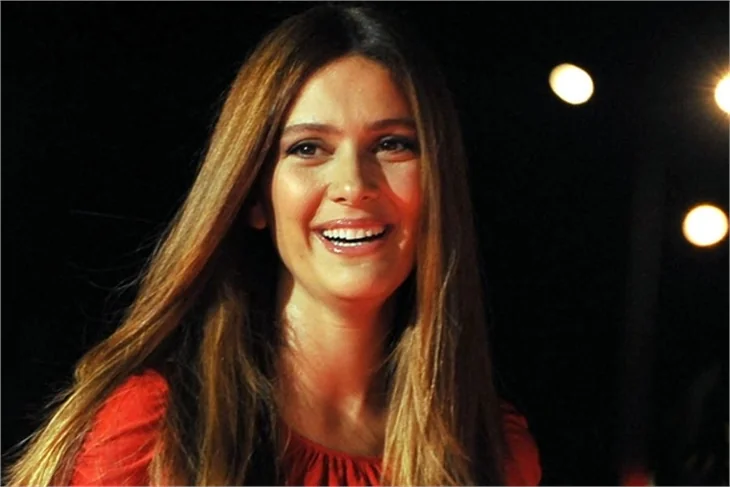 Bergüzar Korel: "Adam olmak zor, erkek olmak kolay"