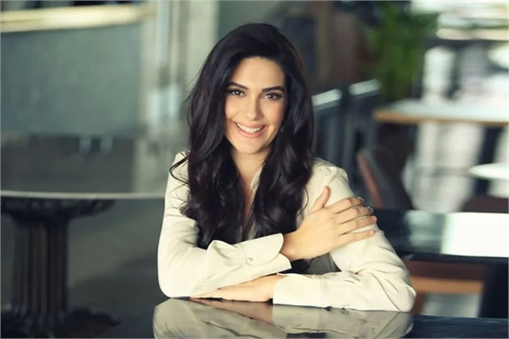 Bergüzar Korel: "Adam olmak zor, erkek olmak kolay"