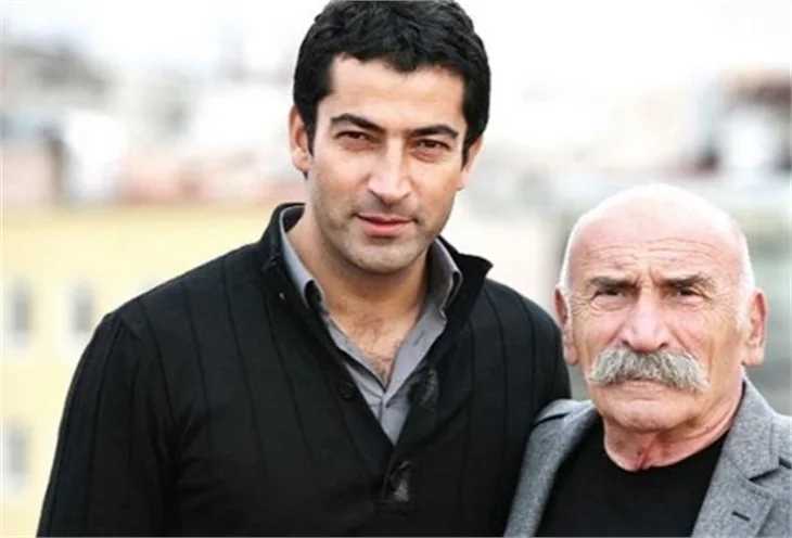 Kenan İmirzalıoğlu, Tuncel Kurtiz'i unutmadı