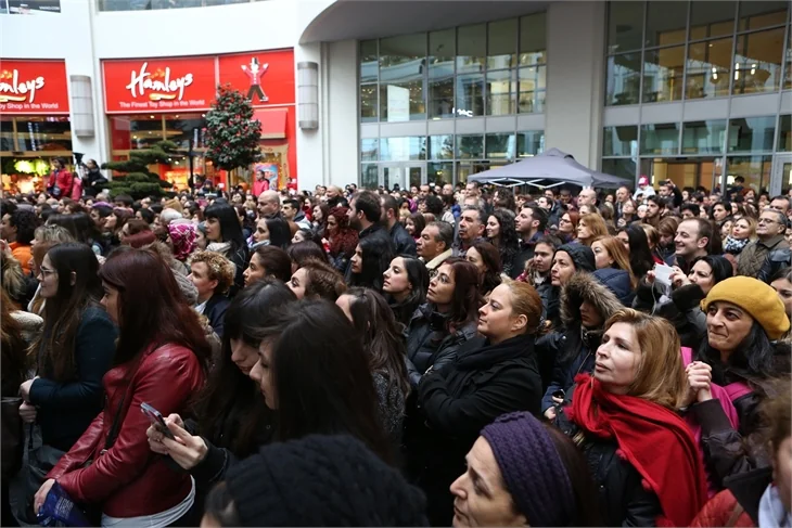 Akasya'dan "Los Vivancos" geçti