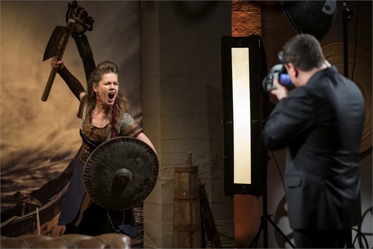 Burcu Biricik ve Murat Ünalmış Vikingler diyarında!