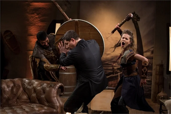 Burcu Biricik ve Murat Ünalmış Vikingler diyarında!