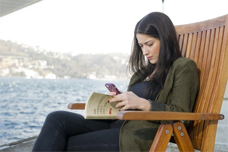 Hazal Kaya, Maral'ı anlattı!